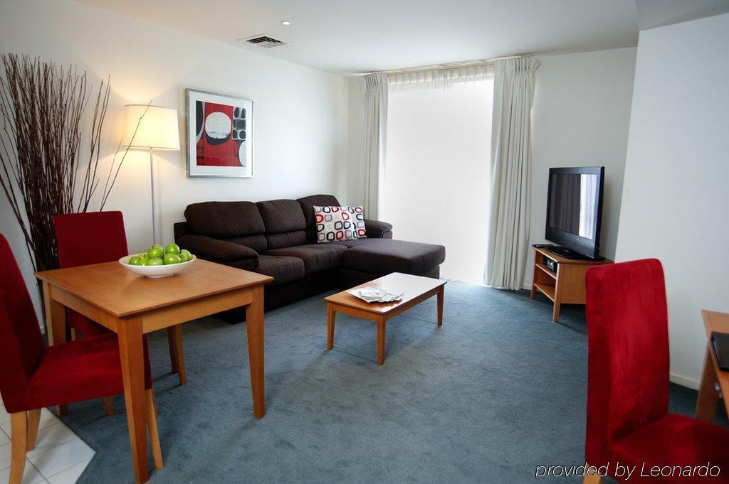 Knox International Hotel And Apartments Wantirna Cameră foto